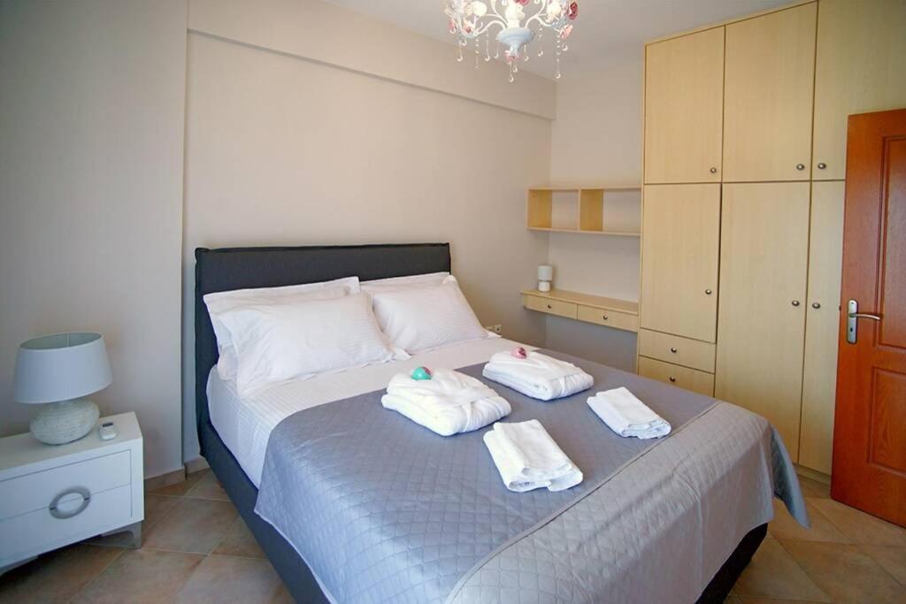 Kyparissia Luxury Home מראה חיצוני תמונה