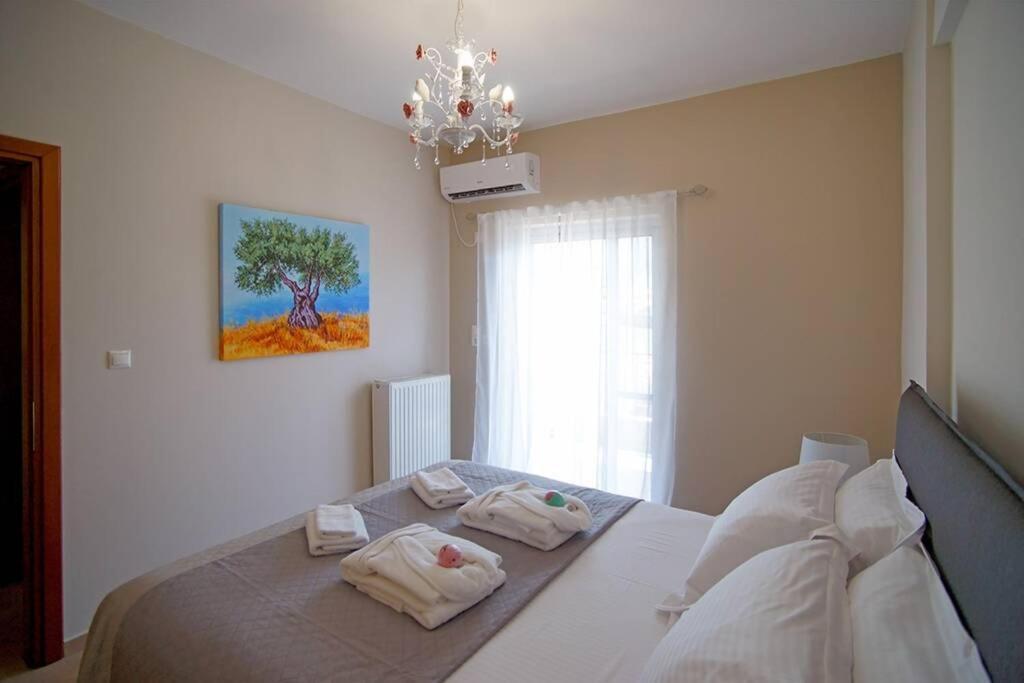 Kyparissia Luxury Home מראה חיצוני תמונה
